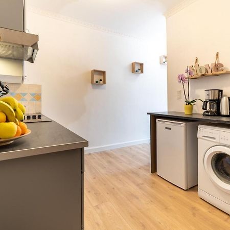 Air-Conditioned Flat With Terrace - Private & Independent - Lourdes Luaran gambar