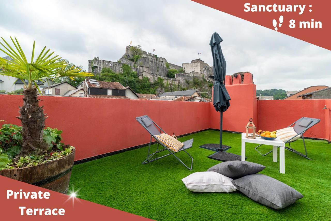 Air-Conditioned Flat With Terrace - Private & Independent - Lourdes Luaran gambar